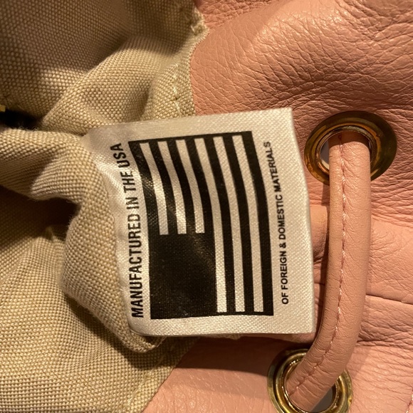 Esperos Pink Bucket Bag - Picture 2 of 6